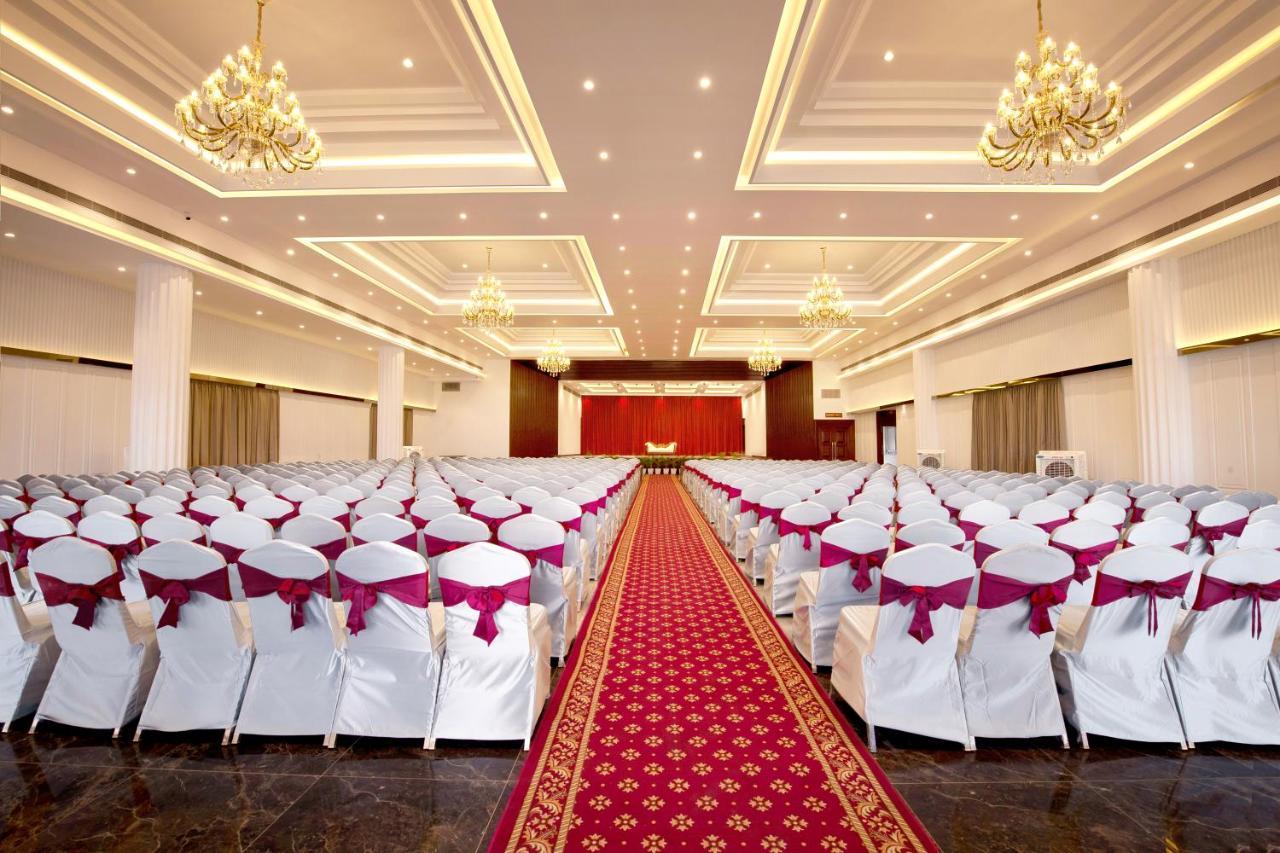 Aarya Mansion Vaccinated Staff Hotel Hassan Buitenkant foto