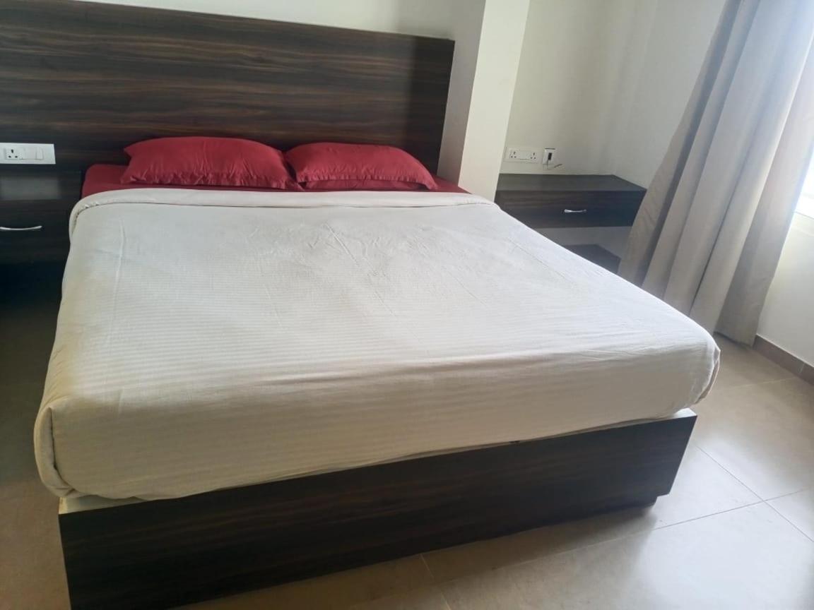 Aarya Mansion Vaccinated Staff Hotel Hassan Buitenkant foto